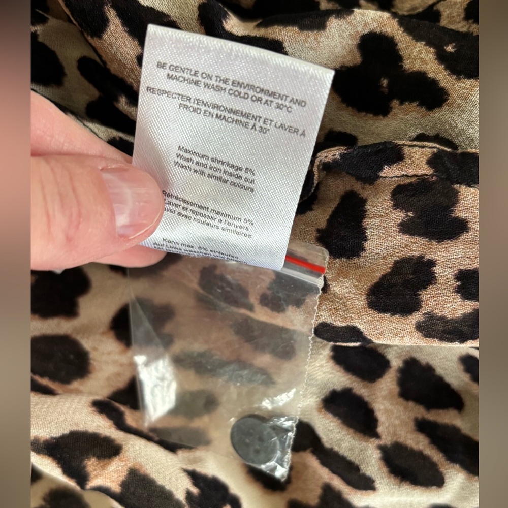 GANNI leopard 🐆 blouse button down shirt top long sleeves 34 XS - Picture 7 of 10
